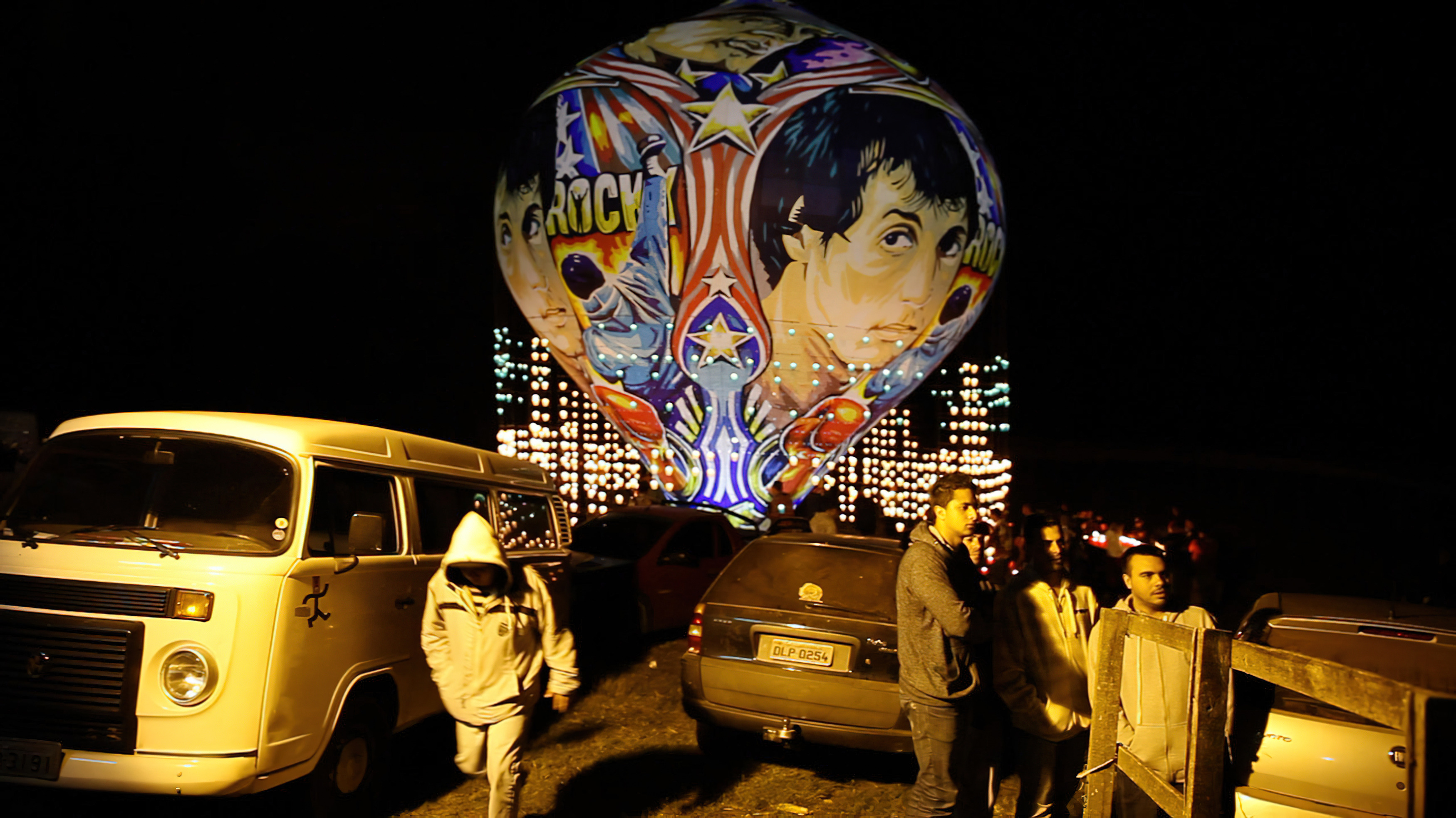 pohled na balon na kterém je Rocky Balboa